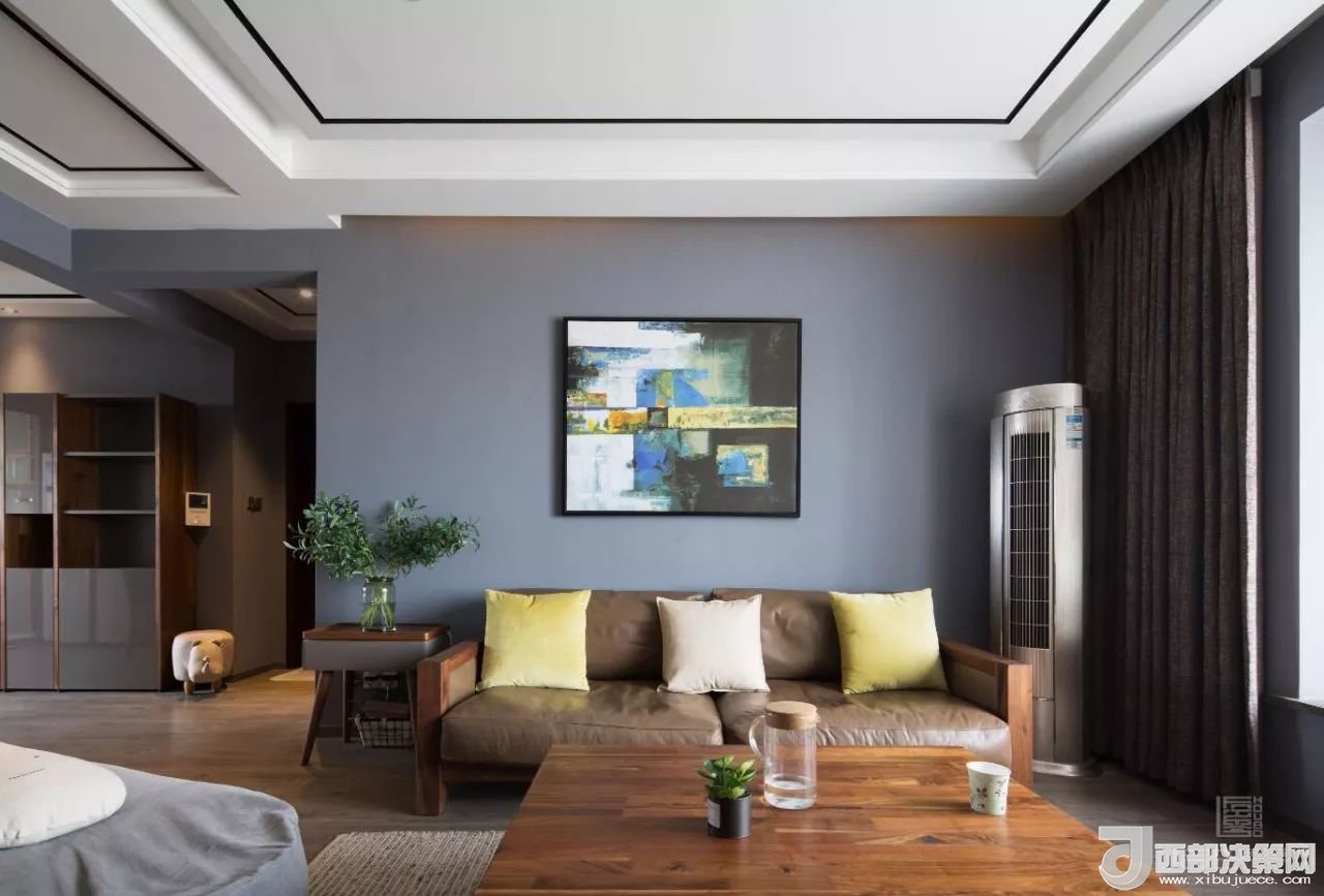 沙發(fā)背景墻選對裝飾畫，才能美了整個(gè)客廳空間！