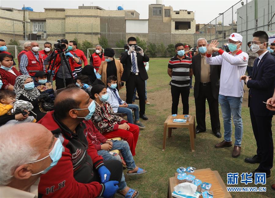 （新華全媒頭條·圖文互動(dòng)）（14）書(shū)寫共建人類命運(yùn)共同體的戰(zhàn)“疫”篇章——記習(xí)近平主席推動(dòng)新冠肺炎疫情防控國(guó)際合作　　