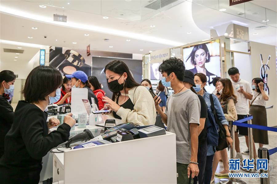 （新華全媒頭條·圖文互動）（4）海納百川共揚(yáng)帆——黨的十九大以來以習(xí)近平同志為核心的黨中央引領(lǐng)中國高水平對外開放紀(jì)實