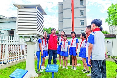 激勵(lì)創(chuàng)新，樹(shù)立“強(qiáng)國(guó)有我”鴻鵠志